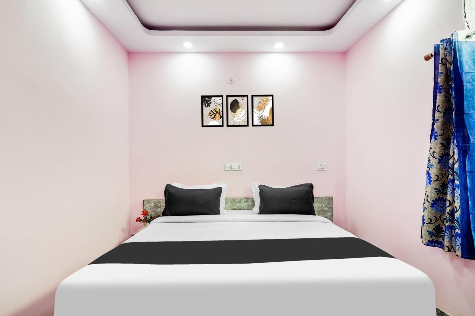 Hotel O Govind Residency Új-Delhi Kültér fotó