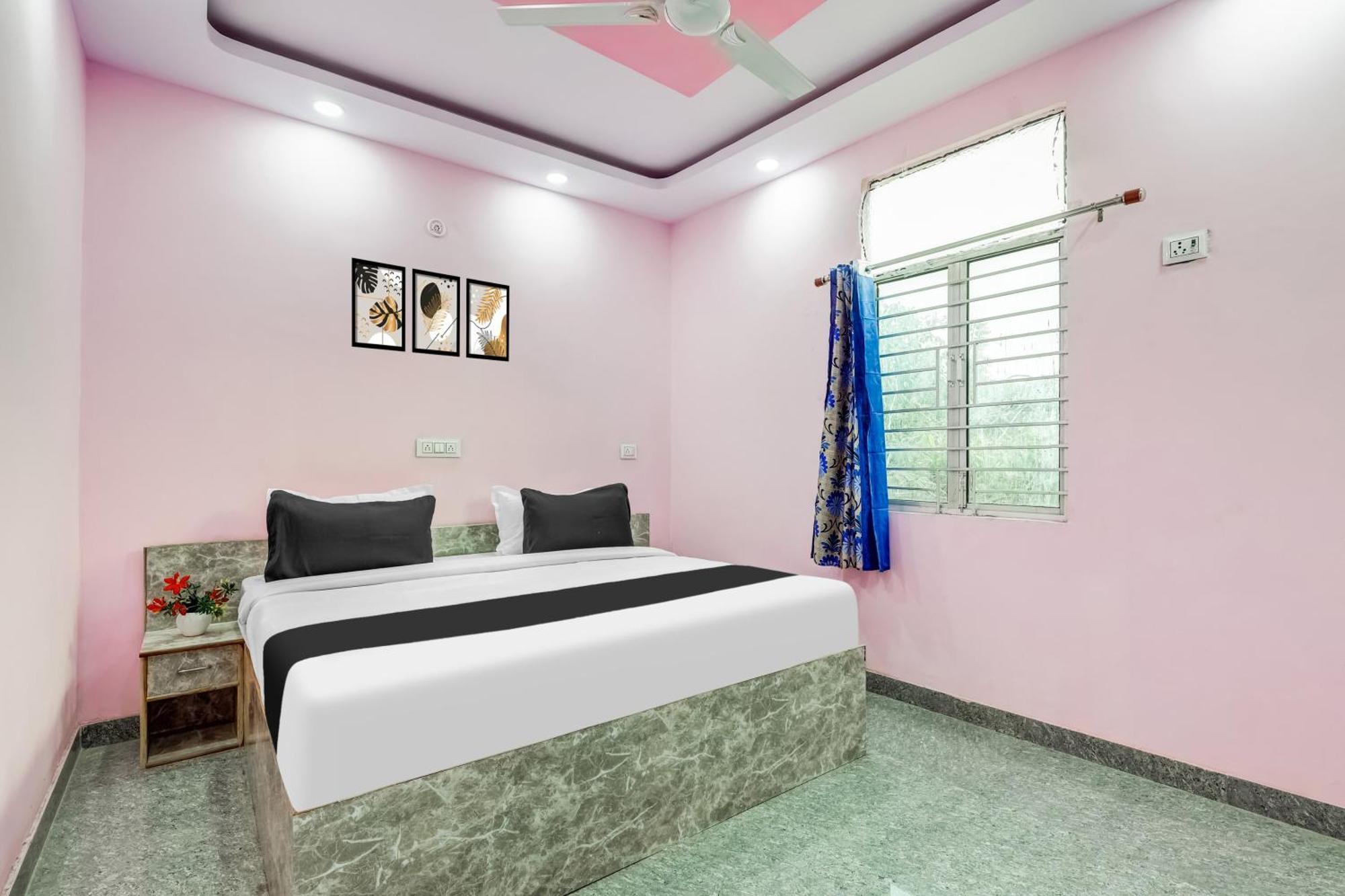 Hotel O Govind Residency Új-Delhi Kültér fotó